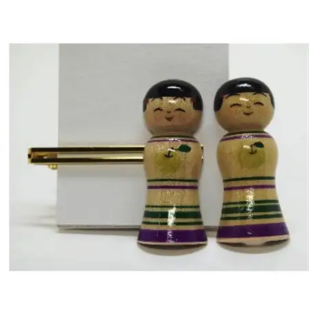 「こけス」ネクタイピン＆帯留め(緑りんご)_装飾品・工芸品     装飾品・工芸品  服飾小物 _【1238405】