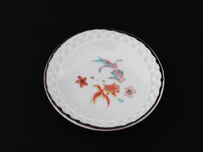 九谷焼　3.2号皿揃　金魚 （５枚セット）a01 食器 キッチン雑貨 キッチンアイテム 雑貨 小物 お皿 丸皿 食卓 テーブルコーディネート 贈り物 普段使い 
