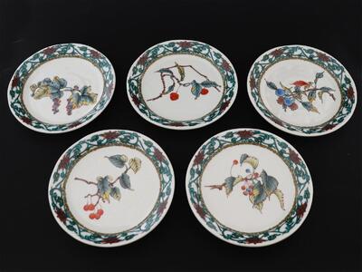 九谷焼　5.5号皿揃　山の幸絵変り （5枚セット）a01 食器 キッチン雑貨 キッチンアイテム 雑貨 小物 お皿 丸皿 食卓 テーブルコーディネート 