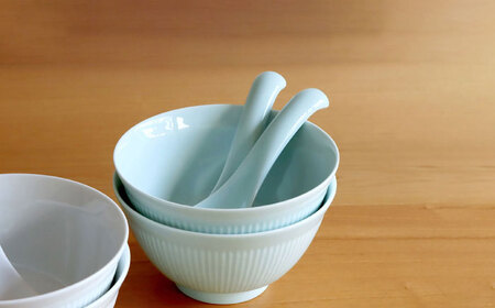 【白山陶器】【よしず彫】丼とレンゲ 青白釉 4ピースセット[TA146]