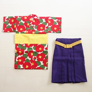 ファースト着物と袴のセット 女の子用(椿柄) 