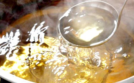 26-493．大人気 土佐だしパックとつぎ足す鰹セット
