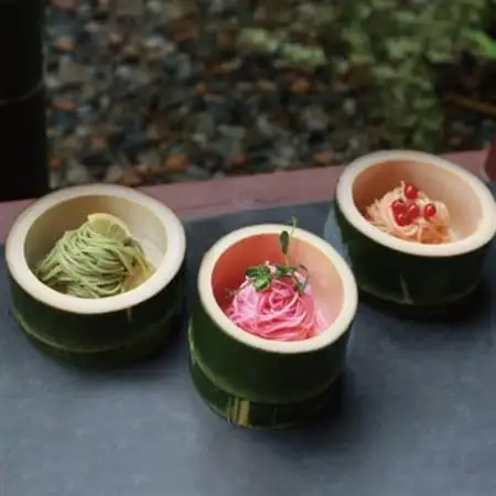 富山県砺波市　180年の技法を伝承した手延べ麺　花の形が可愛いカラフル素麺　柿里「絲　9袋入」_麺   _【1354057】