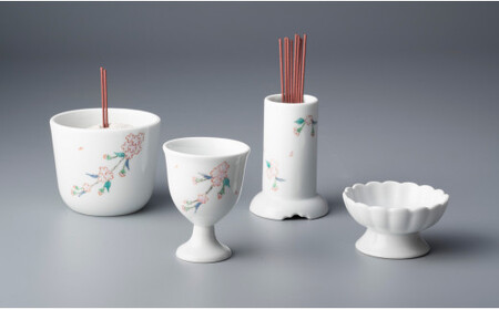 肥前赤絵窯元 鷹巣 桜花文 仏具揃え お線香立て お線香入れ 茶湯入れ お供え入れ モダン 手描き 有田焼 bm012