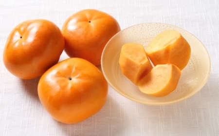 秋王-あきおう-(柿)ご家庭用 9玉前後(約3kg)【2026年11月上旬発送】【JA福岡くるめ にじの耳納の里】