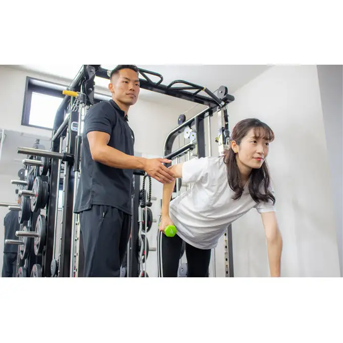 【BURN GYM】単発 パーソナルトレーニング 50分 体験 チケット パーソナルジム マンツーマン 国際ライセンス 鍛える 運動 
