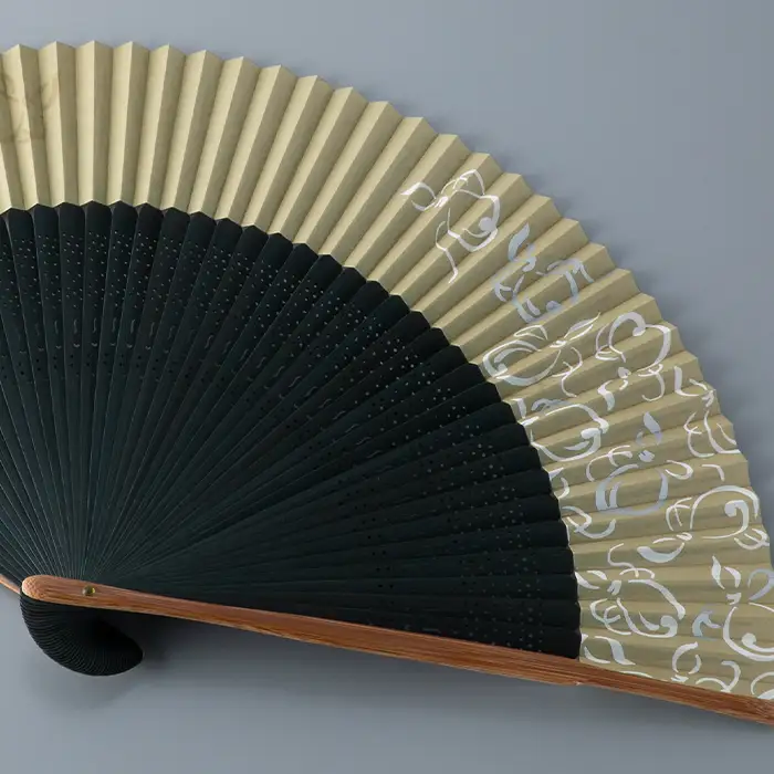 【L-567】鈴木扇子店 近江扇子 和紙張　瓢箪　7.5寸(約22.5cm)［高島屋選定品］