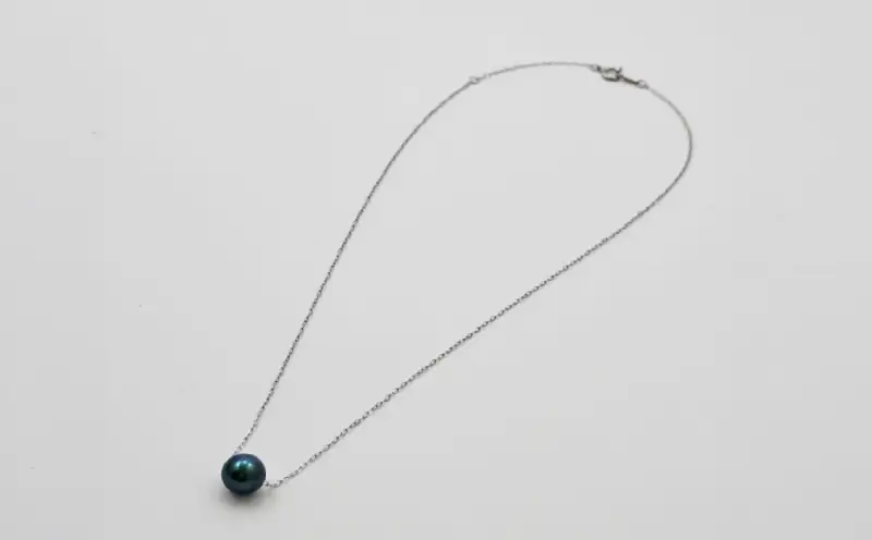 アコヤ真珠 7.5mm ペンダント ( Pt850 ) アクセサリー 真珠 クリスマス プレゼント ギフト カジュアル 日常使い あこや ネックレス パール 母の日 ホワイトデー 70000円 7万円 七万円 / ピーコックカラーの魅惑の輝き、プチパールペンダント