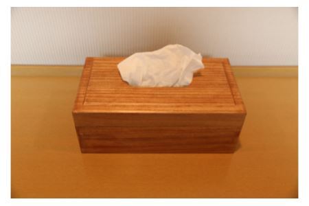 熟練桐たんす職人が手作りした桐のティッシュボックス（大）＜オイル塗装（ブラウン）＞