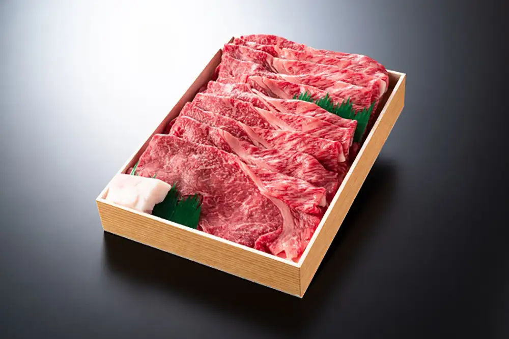近江牛 すき焼き 赤身 モモ 500g 【AG04W】 牛肉すき焼き