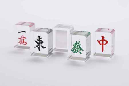 アクリル麻雀役牌セット 『大三元』 オブジェ インテリア