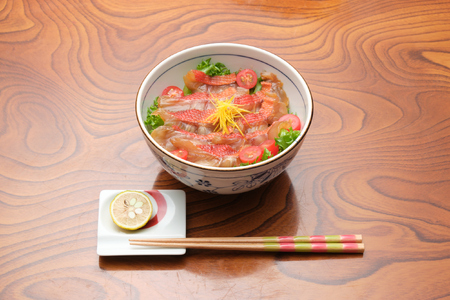 室戸ルビー丼！初音の金目鯛の漬け丼 キンメダイ きんめだい  冷凍配送 自然解凍 簡単調理 づけ