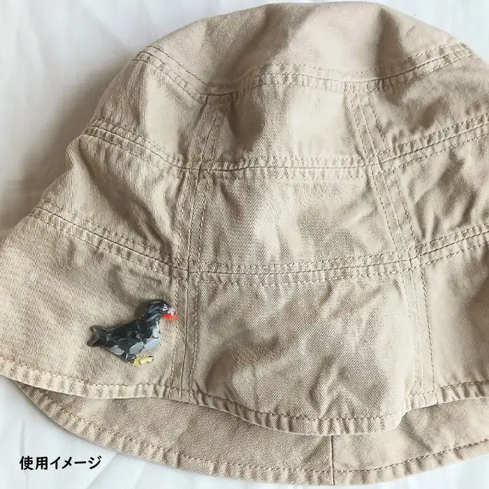ウトウのピンバッジ【26003】