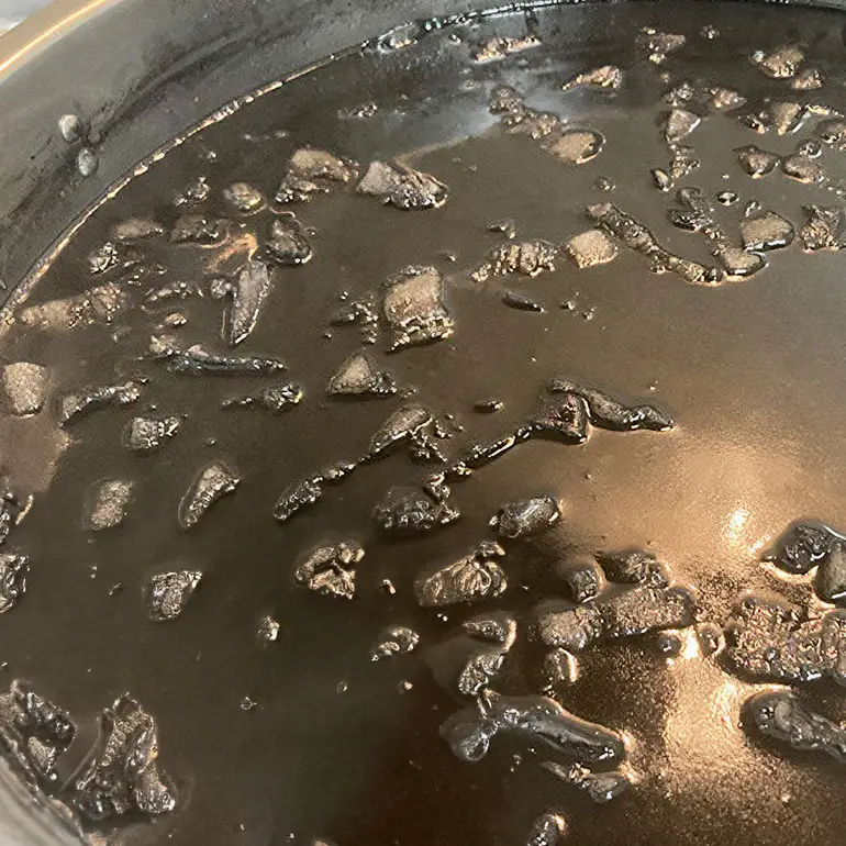女女(めめ)の あぐ～ イカ墨汁 ( 600g ) 沖縄 グルメ 郷土料理 沖縄料理 沖縄グルメ アグー豚 イカ墨 イカスミ汁 カツオ 出汁 だし 老舗 湯煎 簡単調理 お土産 沖縄県 糸満市 29-1