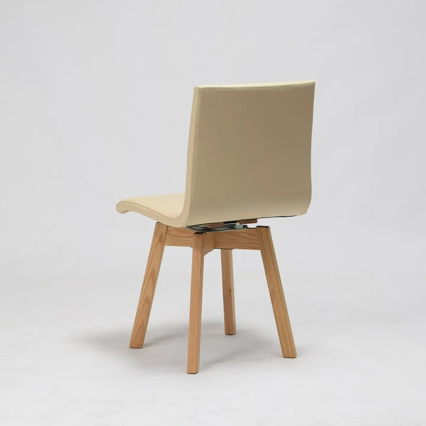 ロタンテ チェア（回転） Oak【諸富家具】：C195-008