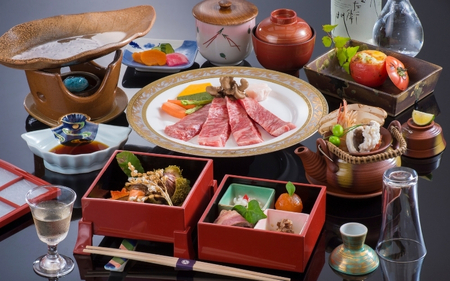 伊賀牛 【料亭旅館三田清（みたせ）】（3名様）特撰伊賀牛 ステーキコースお食事券 伊賀牛 【mita0006】
