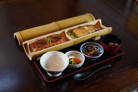 小淵沢井筒屋　お食事券9,000円分 [h265]