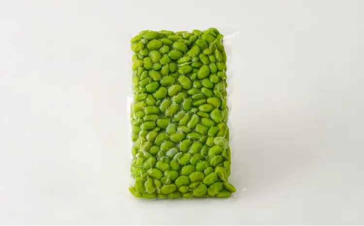 75P3202 あきたほのか 冷凍むき枝豆1kg（500g×2袋）【一般社団法人 秋田犬ツーリズム】