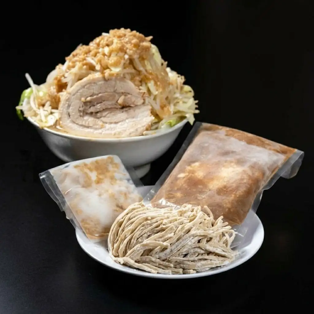 ラーメン Gのみそ 各2食 セット 二郎系ラーメン 冷凍