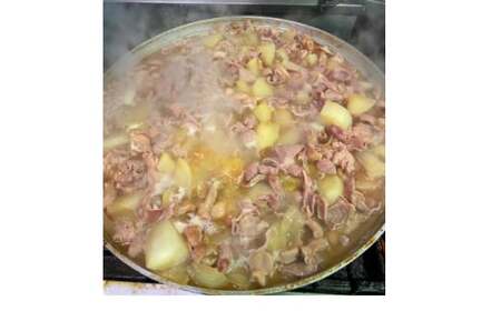 豚 もつ鍋 ・ もつ味噌煮込み 各6人前 （ 計12人前 ）もつ鍋 旭市産 豚肉 ぶた肉 もつ鍋 もつ鍋 もつ鍋 もつ鍋 もつ鍋