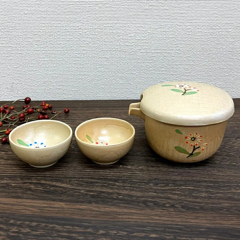 【瀬戸焼】一凛の花ビスク 片口丸型酒器セット【まるたか水野コーポレーション】[BBBF008]