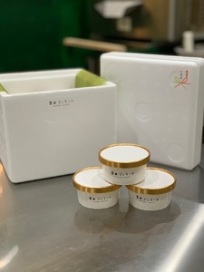 小さなジェラート工房「吉田ジェラート」が作るジェラートおまかせ８個セット