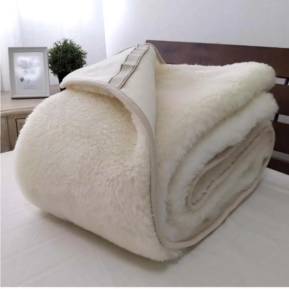 【ファミリーサイズ】洗える贅沢プレミアムウールファー敷毛布 240×205cm PWH-440