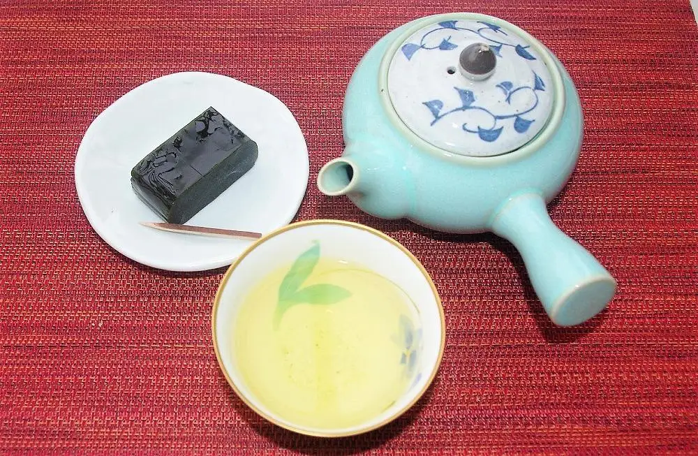 茶園の自家栽培茶と特製綾部茶ようかんのセット（ 抹茶ようかん / ほうじ茶ようかん / 綾部玉露 / 綾部煎茶 ） / 日本茶 和菓子 ギフト 綾部市 / グディーズ［BSAW004］