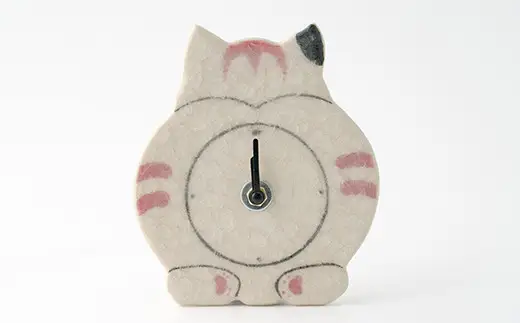 70P065001 ねこうしろ姿置き時計【おおだて陶芸工房 鳳凰窯】