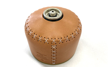 【SOTO・キャプテンスタッグ・Iwatani・Coleman】 本革 OD缶 250サイズ用 カバー 【4358 aging&anti－aging】 ／ ガス缶カバー OD缶カバー 250サイズ レザー 登山 トレッキング キャンプ用品 アウトドア用品 