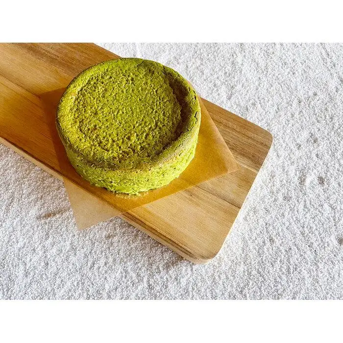 【京都チーズケーキ博物館】カマンベールのニューヨークチーズケーキ（抹茶）