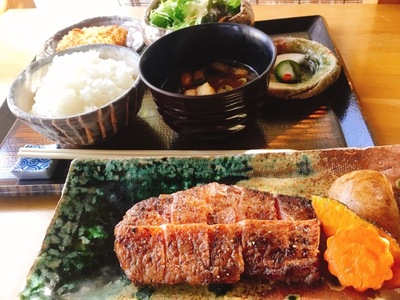 肉匠一鉄 名産飛騨牛 ミニステーキランチ（飛騨牛コロッケ付） お一人様 お食事券【予約制】