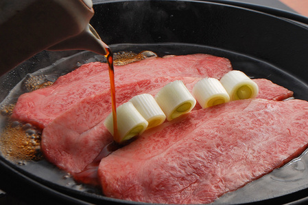 肉匠一鉄 名産飛騨牛 極上すき焼きランチコース　お一人様 お食事券【予約制】