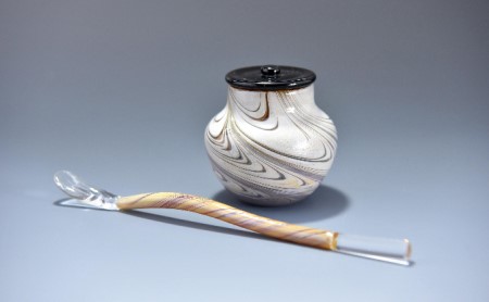 高級ガラス工芸品　棗と茶杓セット〈ガラス 棗 茶杓 茶道 食器