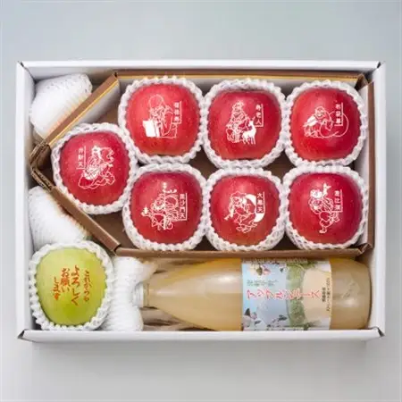 縁起の良い七福神をお届け【青森県産 七福神＆ごあいさつりんご・ジュースセット】鮮度保持剤・保存袋付_果物・フルーツ りんご  リンゴ 林檎  飲料・ドリンク りんごジュース 果汁飲料 林檎ジュース アップルジュース リンゴジュース_【配送不可地域：離島・沖縄県】【1508222】
