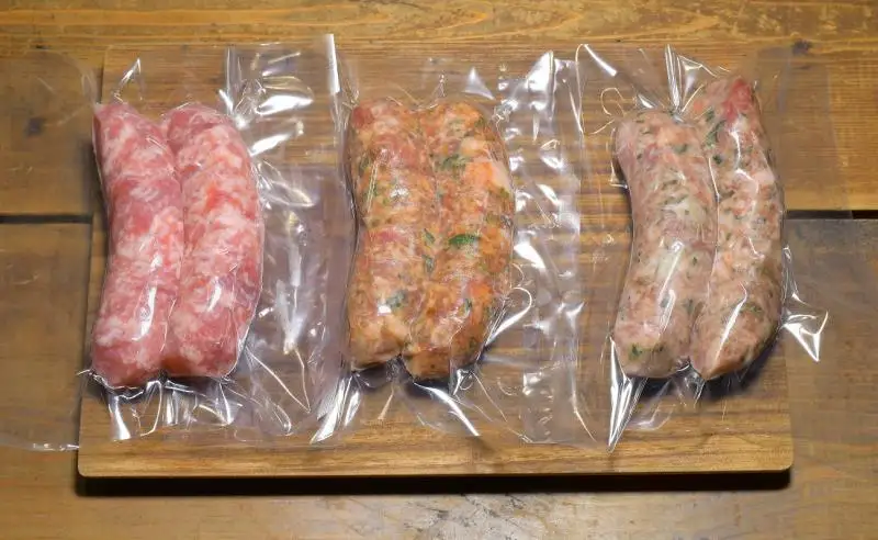 【サルシッチャ!デリ】 サルシッチャ 食べ比べ 3種×2本セット(計600g) ソーセージ
