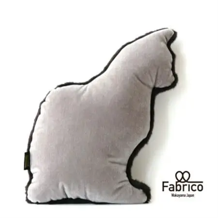 上質なもふもふ【Fabrico】黒猫のクッション_雑貨・日用品 おもちゃ・ぬいぐるみ  _【1513788】