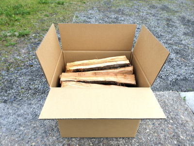 桜薪(香り豊か 40cm 20kg) 薪 広葉樹 キャンプ 薪ストーブ NB21