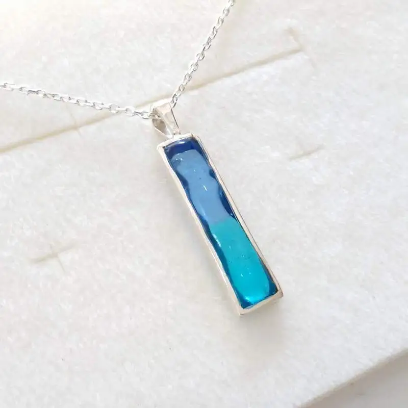 【レディース】スクエアペンダント Aqua Blue & Crystal Turquoise