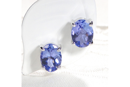 一粒ピアス プラチナ プラチナピアス 天然石 PT900 天然タンザナイト オーバル 大粒 2.3ct スタッドピアス【f221-ov-pt】 ピアス アクセサリー アクセ ジュエリー 送料無料