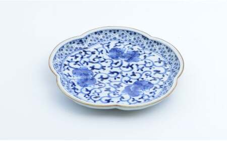 有田焼 牡丹花唐草 花形8寸皿 【まるぶん】食器 器 うつわ 手描き プレート 22cm aw014