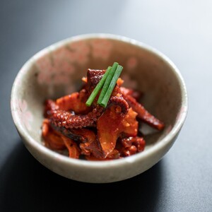 魚屋が作る 珍味3点セット 剣先イカ塩辛 赤ナマコ酢 タコキムチ 冷凍 山口県 長門市 仙崎 国産 配送日指定 日時指定  (10132)