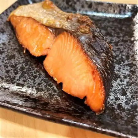 三陸の伝統的な製法でつくる寒風干し鮭 切身セット (150g×8パック)_魚介・海産物 鮭・サーモン 鮮魚 さけ サケ さーもん_【配送不可地域：離島】【1521574】