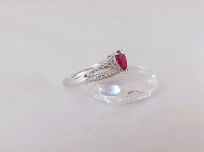 【ふるなび限定】【一点もの】Pt900　NNルビー（1.05ct）ダイヤモンドリング　K48　K06089-H　FN-Limited-SP