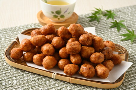 ミヤト製菓　コロ玉かりんとうみたらし 135g×10袋 ｜ かりんとう カリントウ 和菓子 菓子 スイーツ おやつ おいしい 定番 揚げ菓子 米油 老舗 お茶請け みたらし おかし 工場直送 お取り寄せ ギフト 贈答 贈り物 プレゼント ご褒美 茨城県 古河市 _EF15