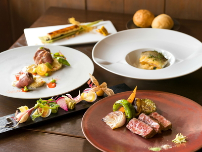 篠山城下町ホテル NIPPONIA サイクリングガイドツアーリクエストプラン DR06 ペア宿泊券（2食付） グルメ 自然 豊か 文化 美しい 篠山城跡 街並み まちなみ 城下町 趣 非日常