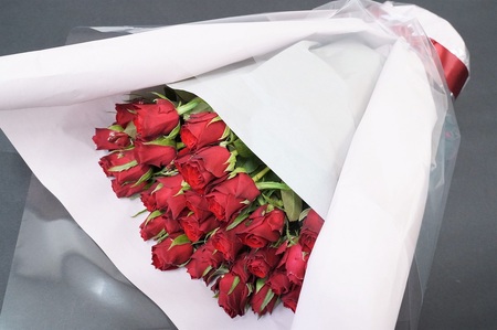 【ラッピング付】生花 ピンク バラの花束 30本 日付指定可能 薔薇 ローズ ギフト プレゼント ラッピング インテリア お花 フラワー H193-018
