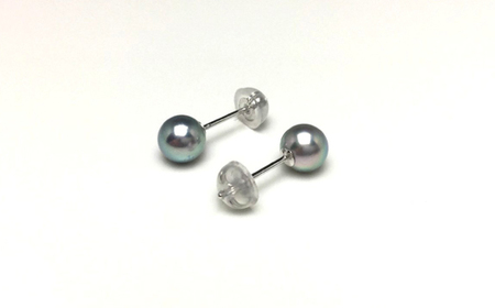 真珠 ピアス 5.0～5.5ミリ Pt900 アクセサリー パール アコヤ真珠 伊勢 志摩 伊勢志摩 英虞湾 冠婚葬祭 慶事 弔事 結婚式 入学式 卒業式 ギフト フォーマル カジュアル 誕生石 記念日 / 老舗の真珠専門店・高品質アコヤ真珠ブルーピアス5.0～5.5ミリ（Pt900）
