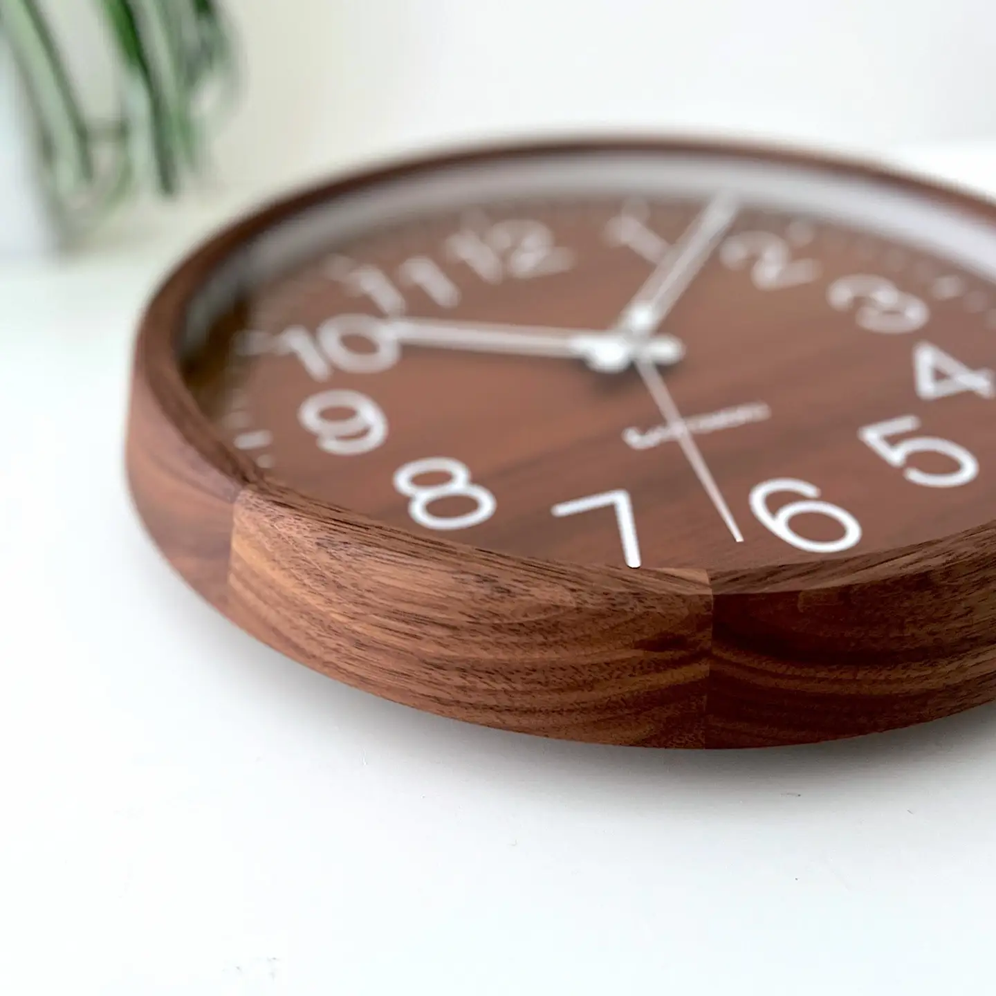 KATOMOKU muku clock 木製掛け時計（ウォールナット）km-46WA