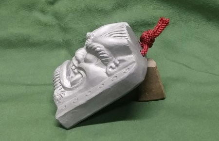 伝統工芸士の鬼師が作る守護鬼瓦シリーズ・開運守護 鬼面笑にらみ二体セット H064-036